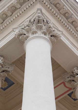 Classical Pillars With Portico Detail Ptgr5Mx